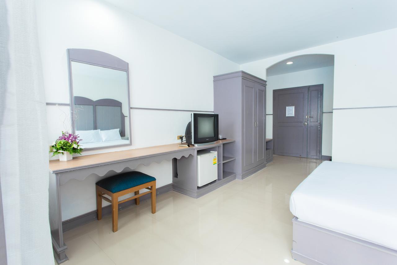 Ruensuk Place Bang Lamung Exterior photo